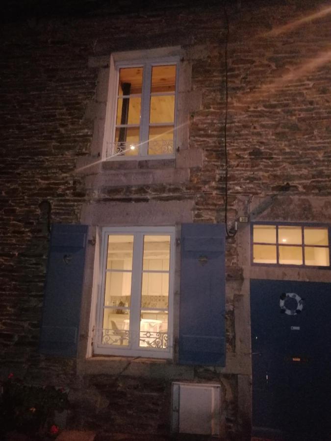 Gite Pierre Et Meuse A Fumay Exterior foto